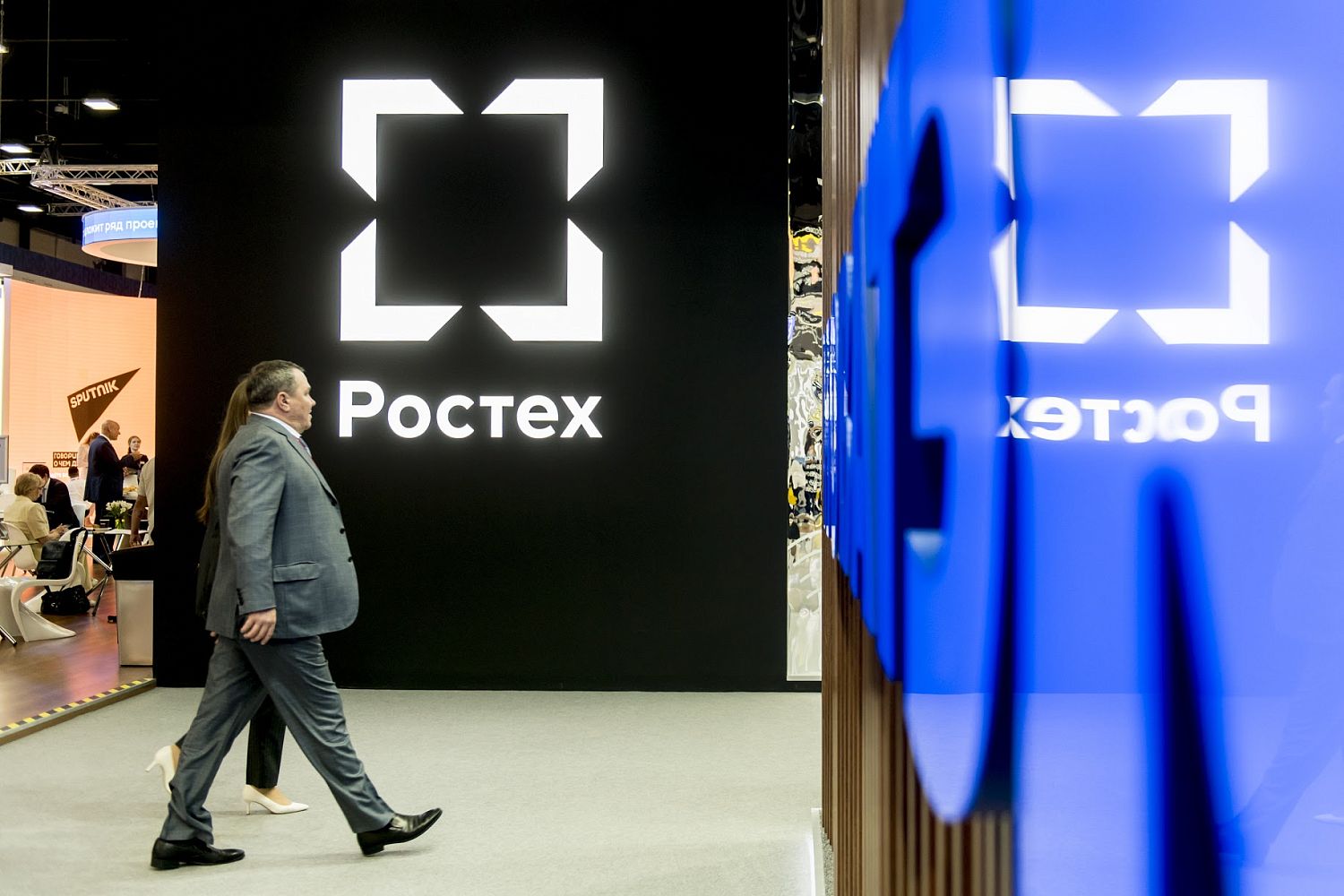 Компании Венесуэлы и Ростеха договорились о совместных проектах в сфере металлургии, транспорта и финансов
