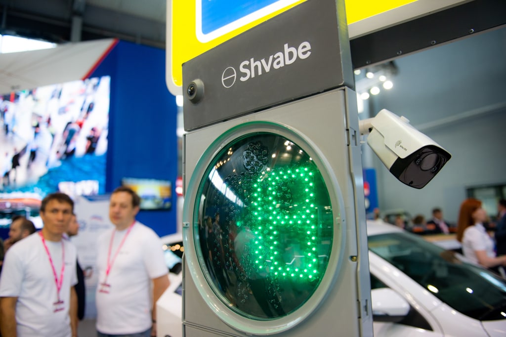 В Москве функционируют около 1000 «умных» перекрестков