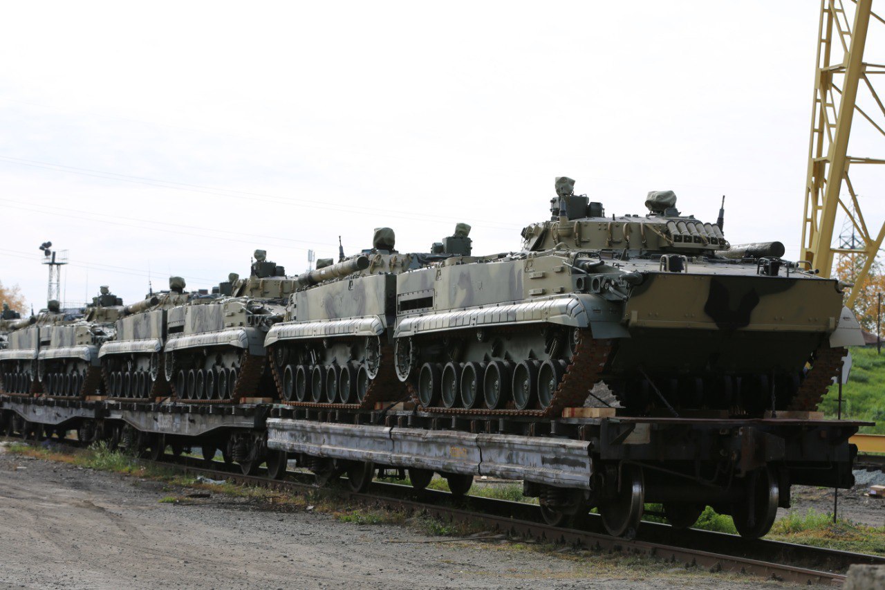 «Высокоточные комплексы» передали в войска новую партию БМП-3 