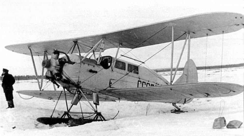 2.Legkij-transportnyj-samolet-Po-2L.-1.jpg