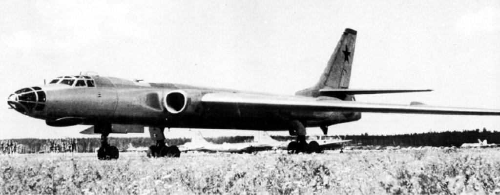 1a.Vtoroj-opytnyj-prototip-Tu-16-samolet-88-2.jpg