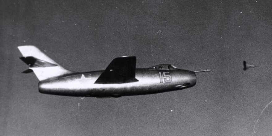 yak-25-1947-harpun_1.jpg