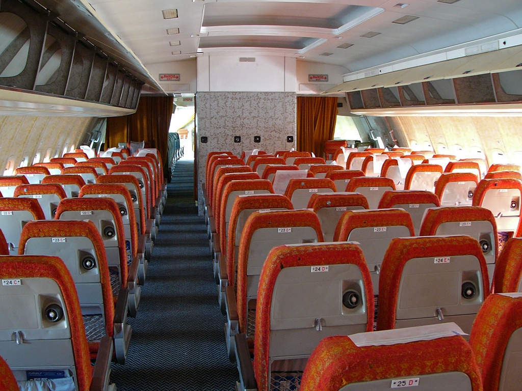 Ilyushin_Il-86,_Siberia_Airlines_AN2243272.jpg
