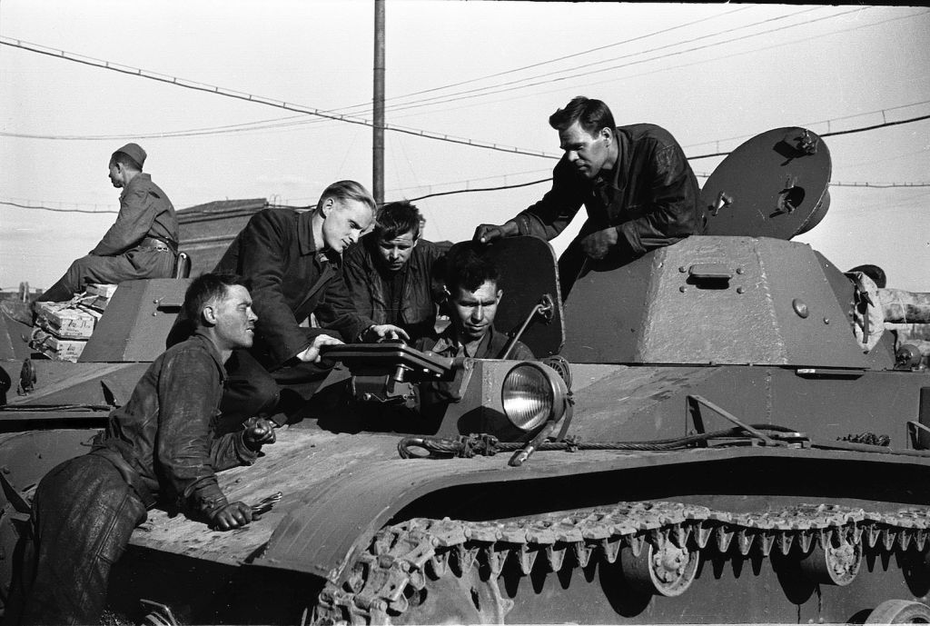 Priemka-tankov-T-60.jpg
