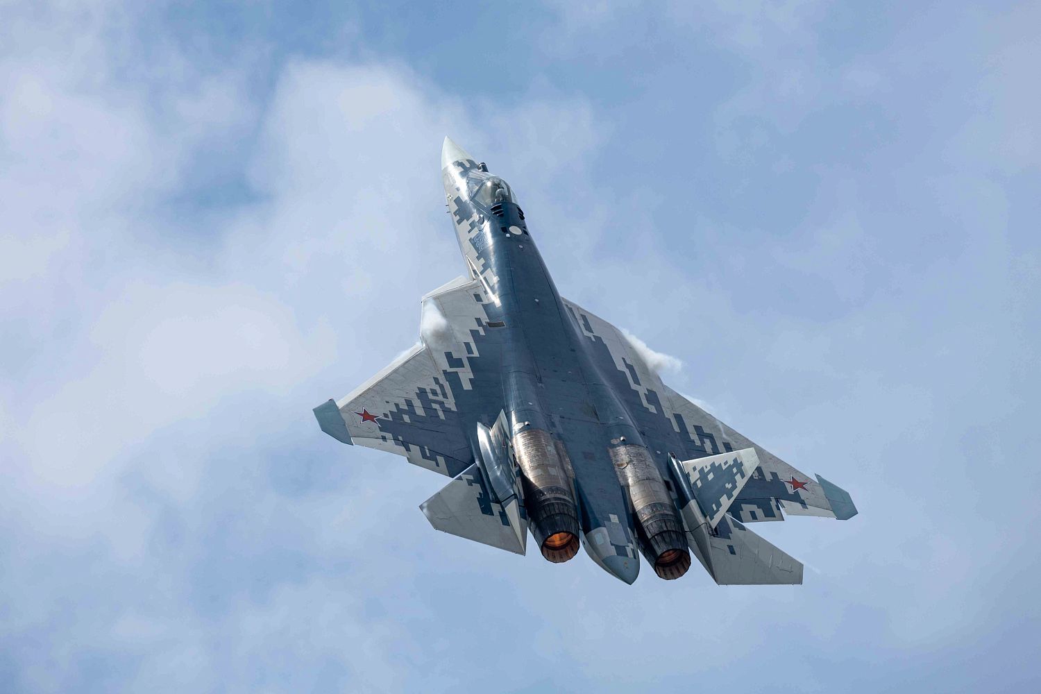 «Рособоронэкспорт» на Dubai Airshow 2025 представит рекордное число натурных экспонатов за всю историю участия в зарубежных выставках